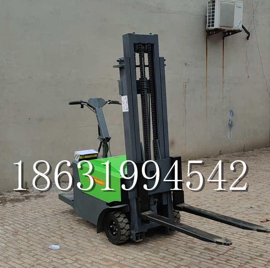 枣阳市优程全电动叉车插腿式堆高车液压装卸车1.5吨升高小型站驾式铲车